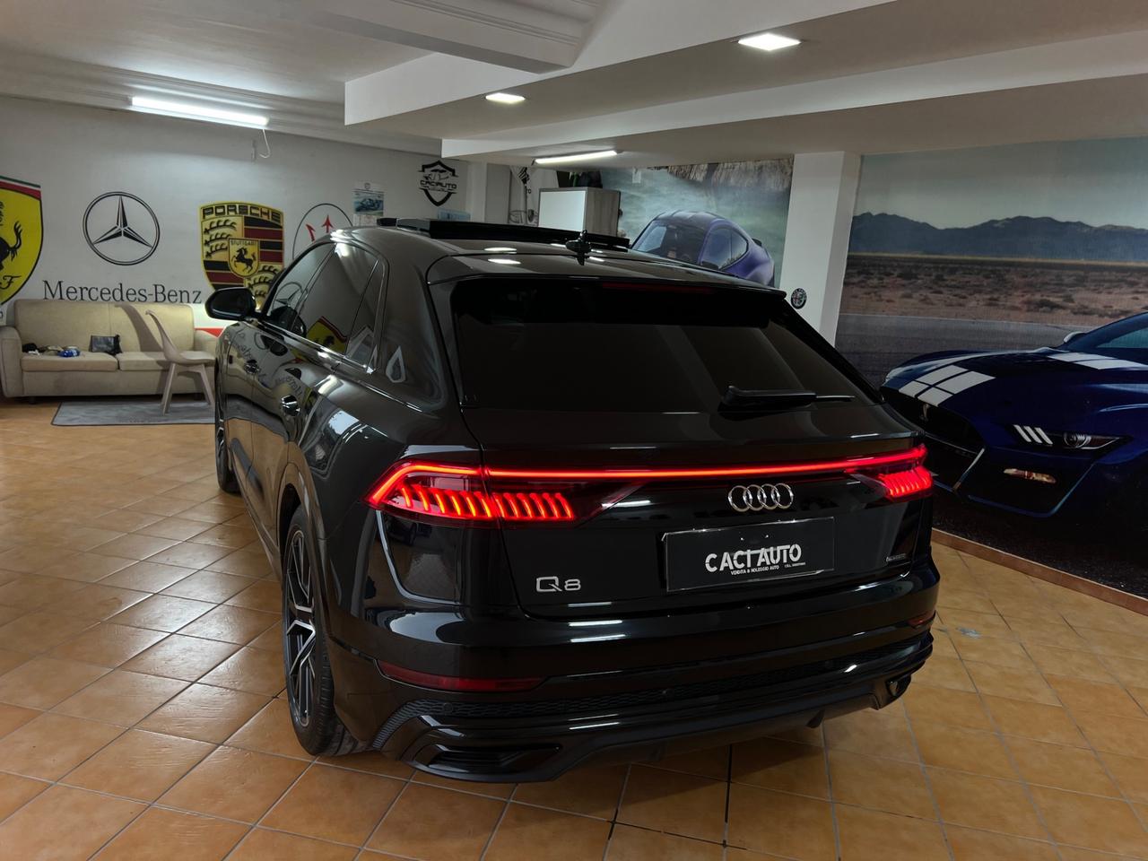 Audi Q8 50 TDI 286 CV quattro tiptronic Sport S line total black full optional