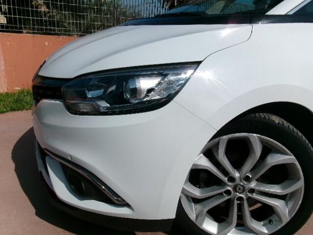 Renault Grand Scenic dCi 8V 110 CV EDC Energy Intens