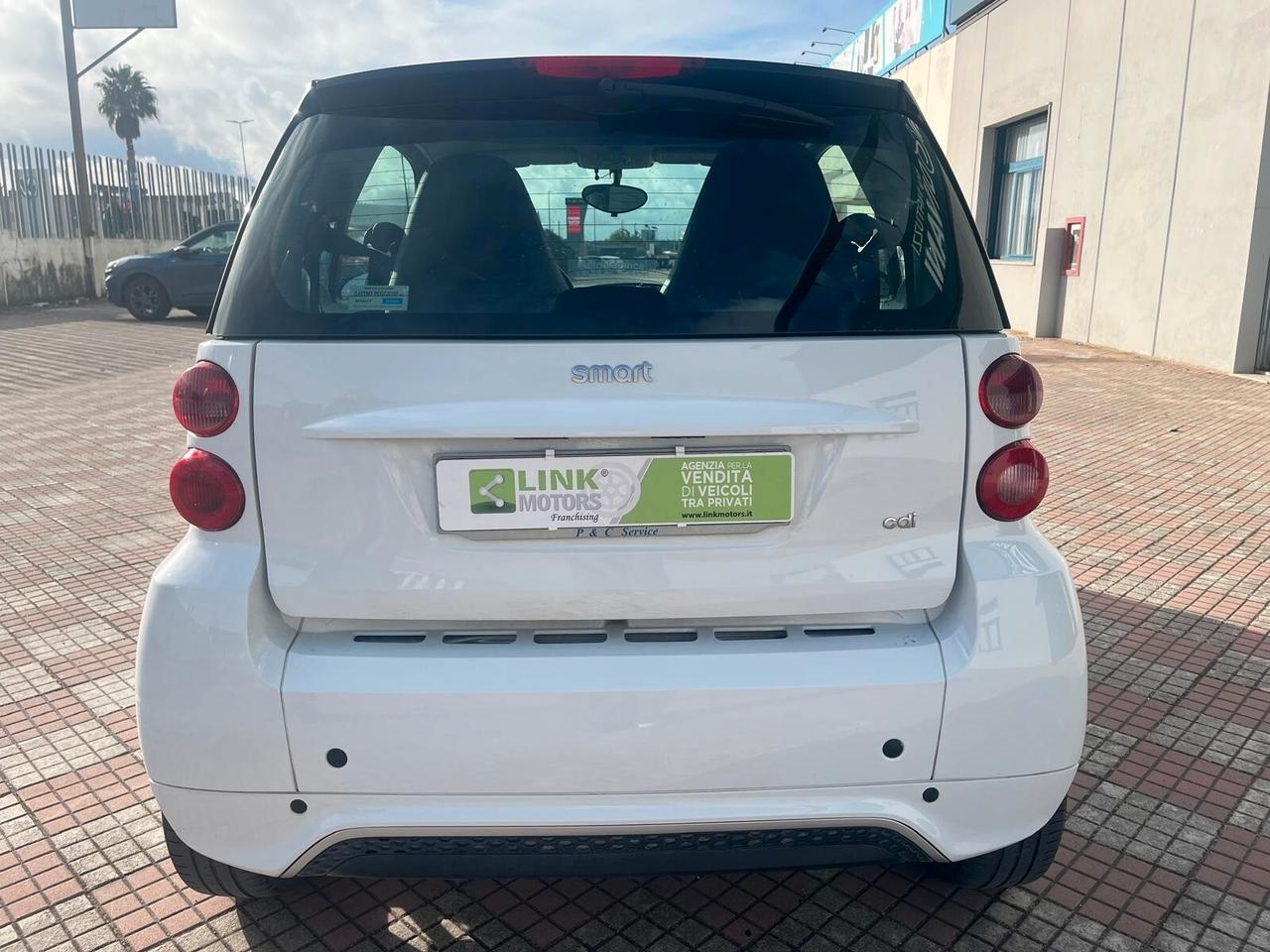 Smart ForTwo 800 40 kW coupé cdi Automatic