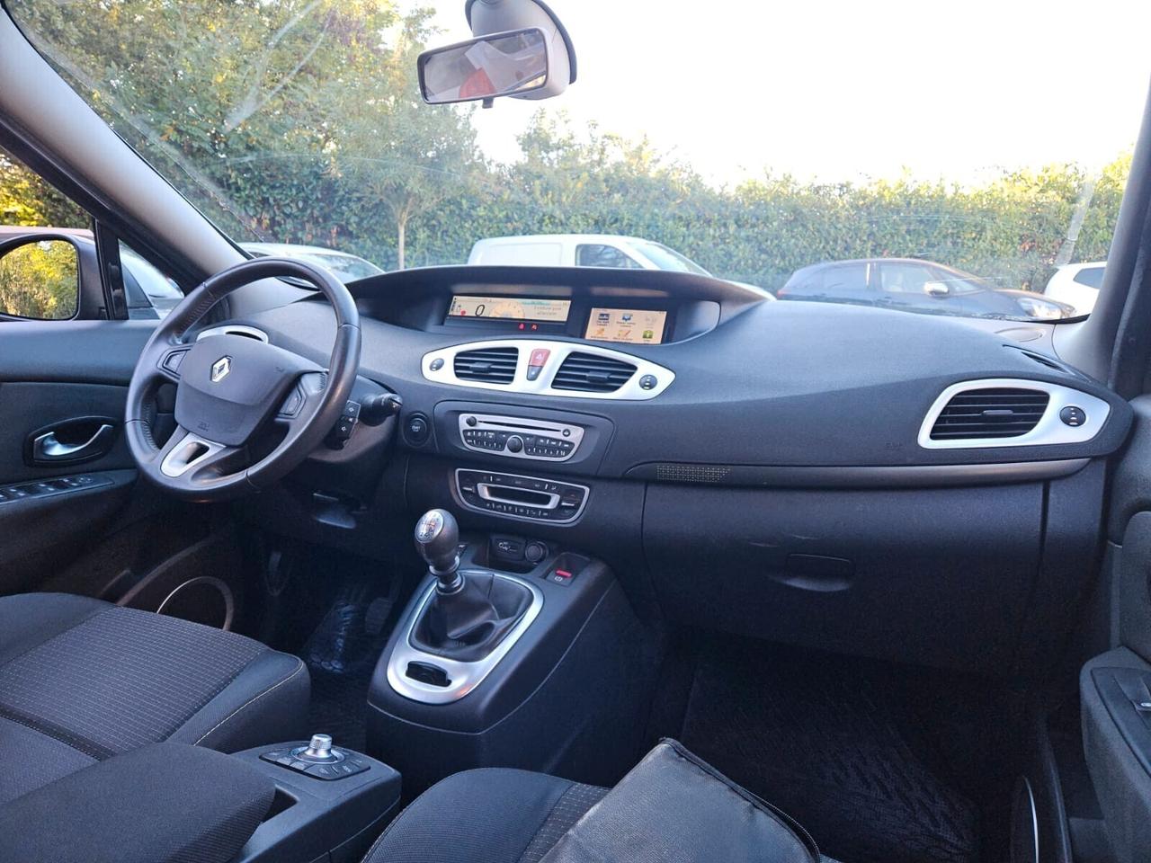Renault Scenic Scénic X-Mod 1.9 dCi 130CV Luxe