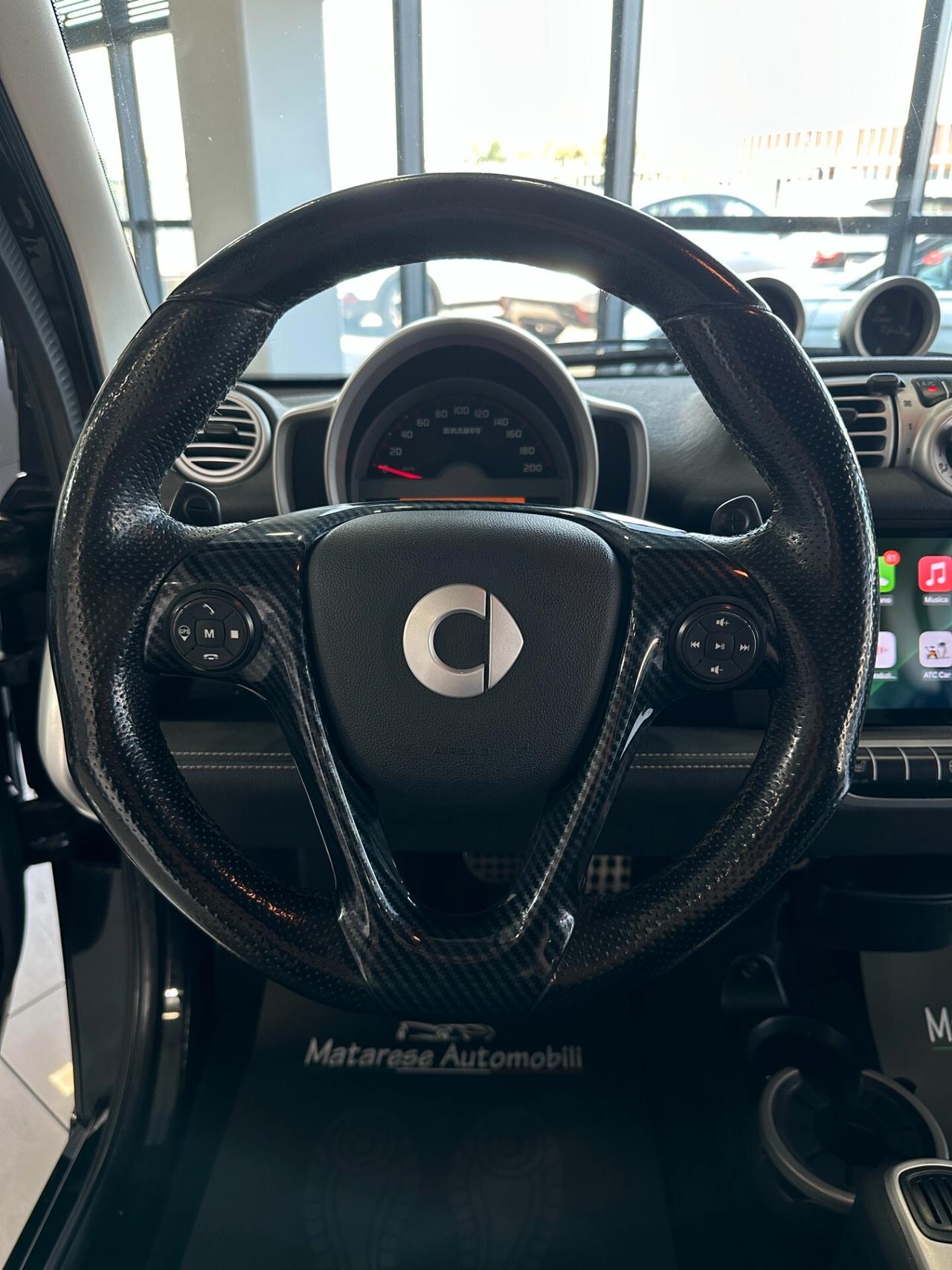 Smart BRABUS 1.0cc 102cv CarPlay PelleTotale Navi FINANZIABILE GARANZIA PERMUTE
