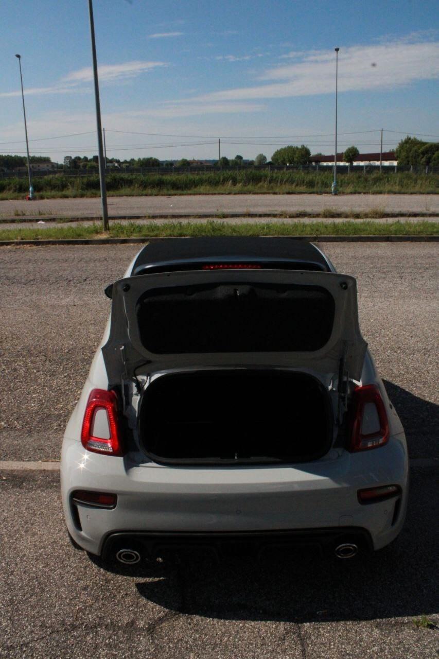 Abarth 595C 1.4 Turbo T-Jet 145 CV