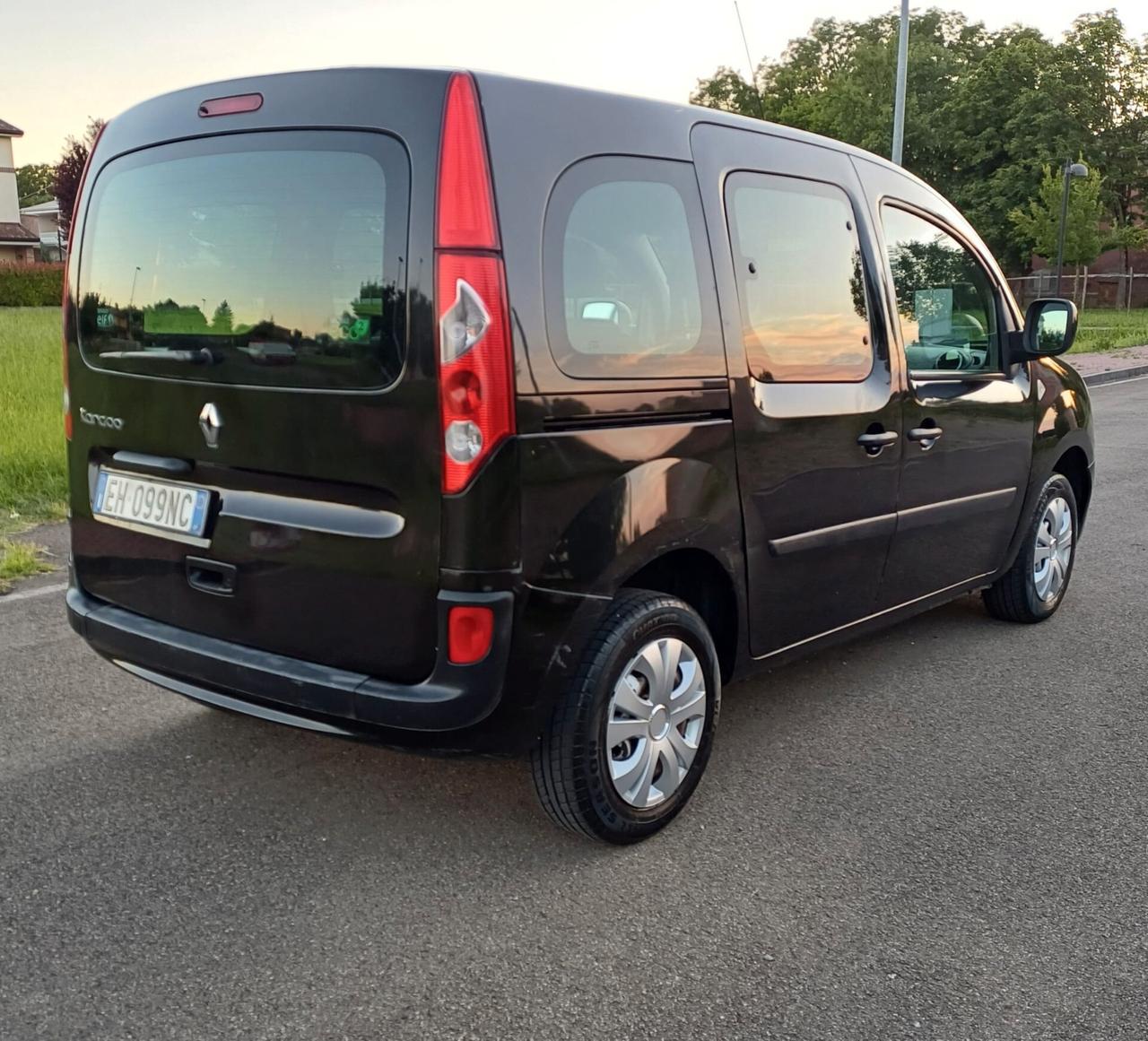 Renault Kangoo 1.5 dCi 90CV F.AP. 4p. Express Maxi Combi Ice
