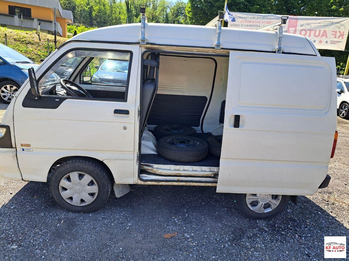 PIAGGIO porter 720 KG furgone cabinato Gpl E6