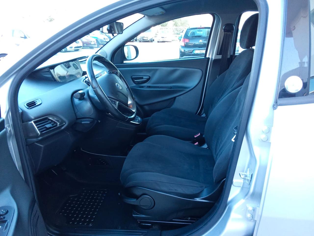 LANCIA YPS 0,9 METANO 85 CV GOLD 5P