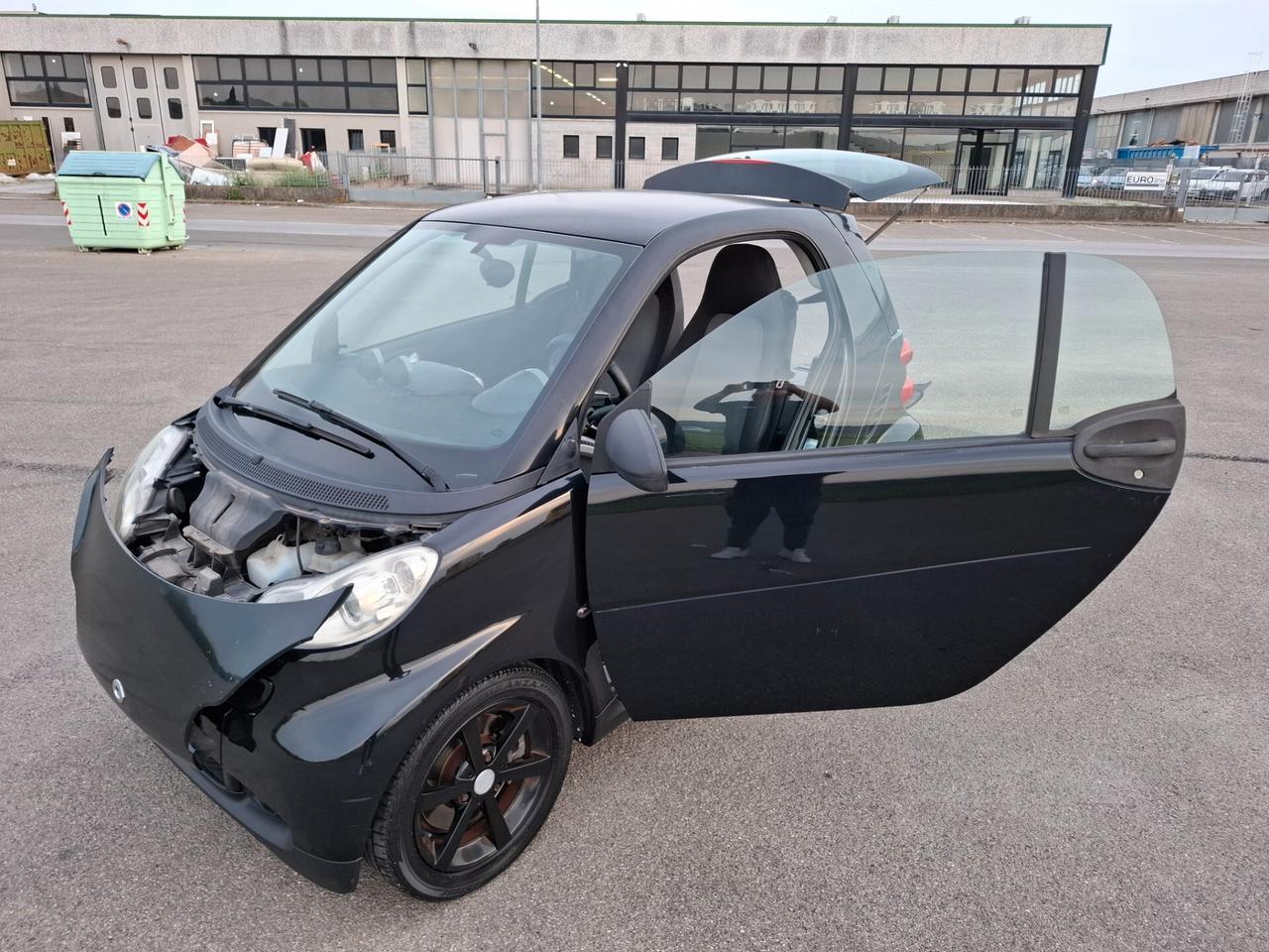 Smart ForTwo 1000 52 kW coupé pure