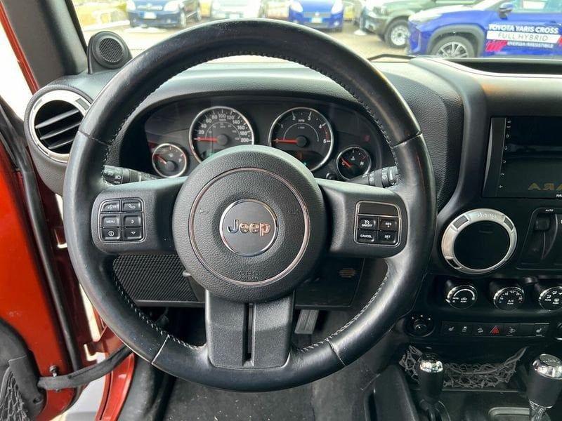 Jeep Wrangler 2.8 CRD DPF Sahara Auto