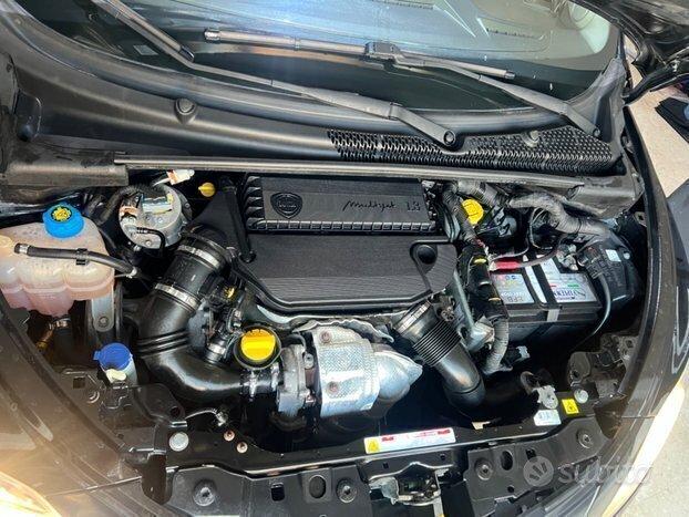 Lancia Ypsilon MOMO DESIGN