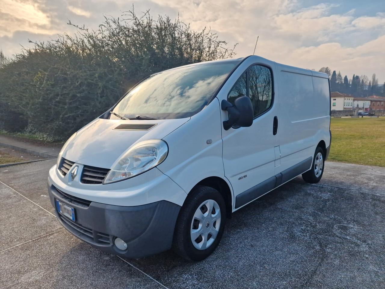RENAULT TRAFIC 2.0 DCI 115 CV FURGONE L1H1 2013