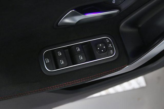MERCEDES-BENZ A 180 d Automatic Premium Fari LED High Performance