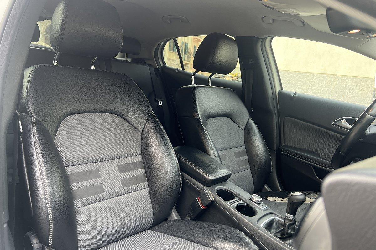 MERCEDES GLA 180 CDI Premium