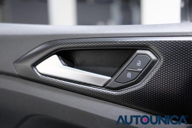 VOLKSWAGEN T-Cross 1.0 TSI 110 CV DSG STYLE NEOPATENTATI