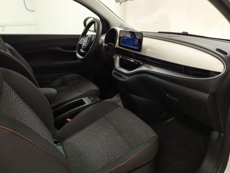 FIAT 500 500e 42 kWh La Prima