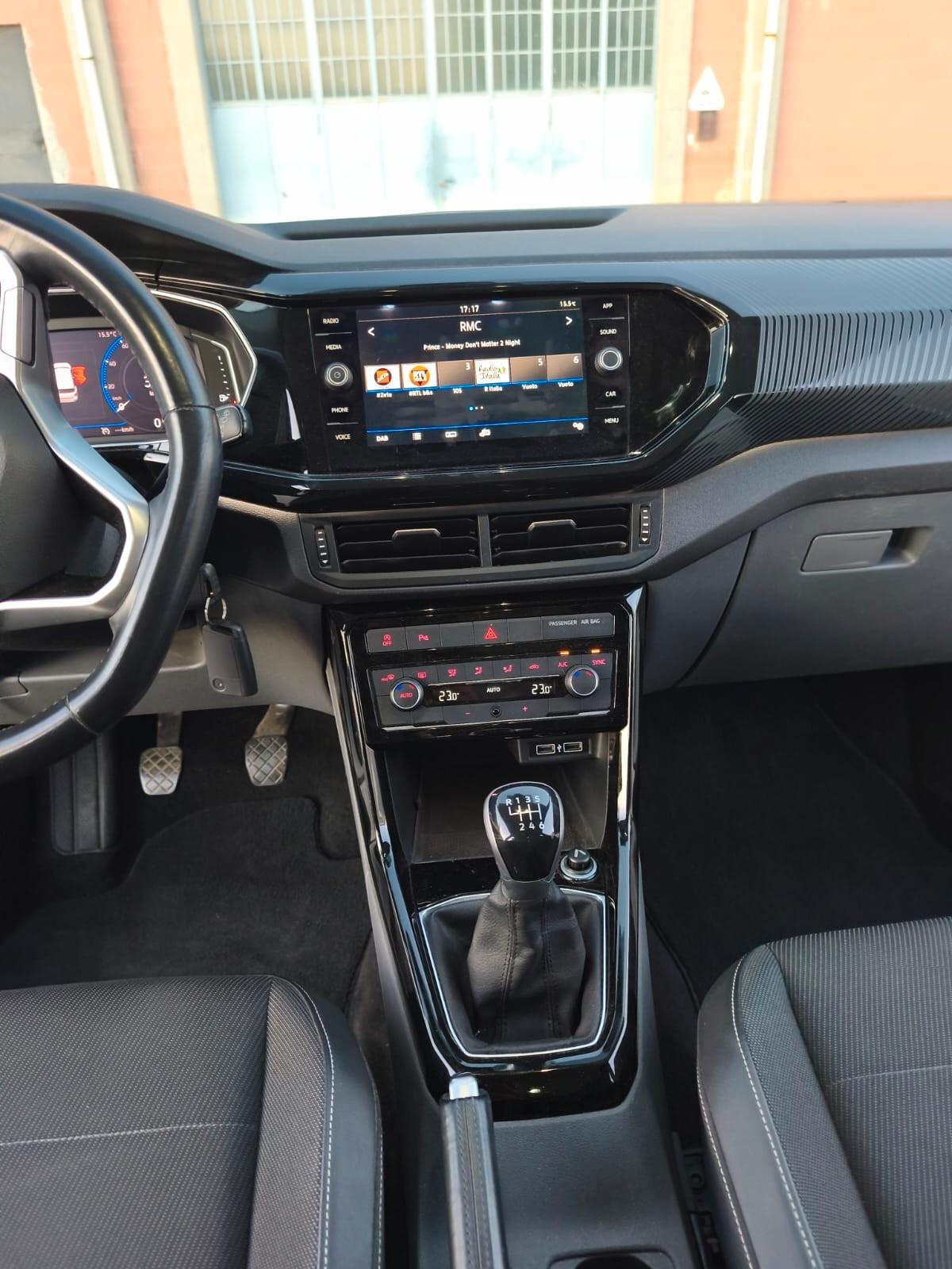 Volkswagen T-Cross 2019---1.0 Benzina