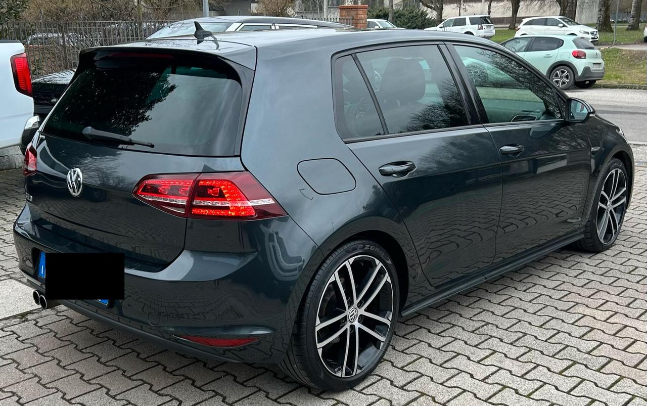 Volkswagen Golf GTD SOLO COMMERCIANTI