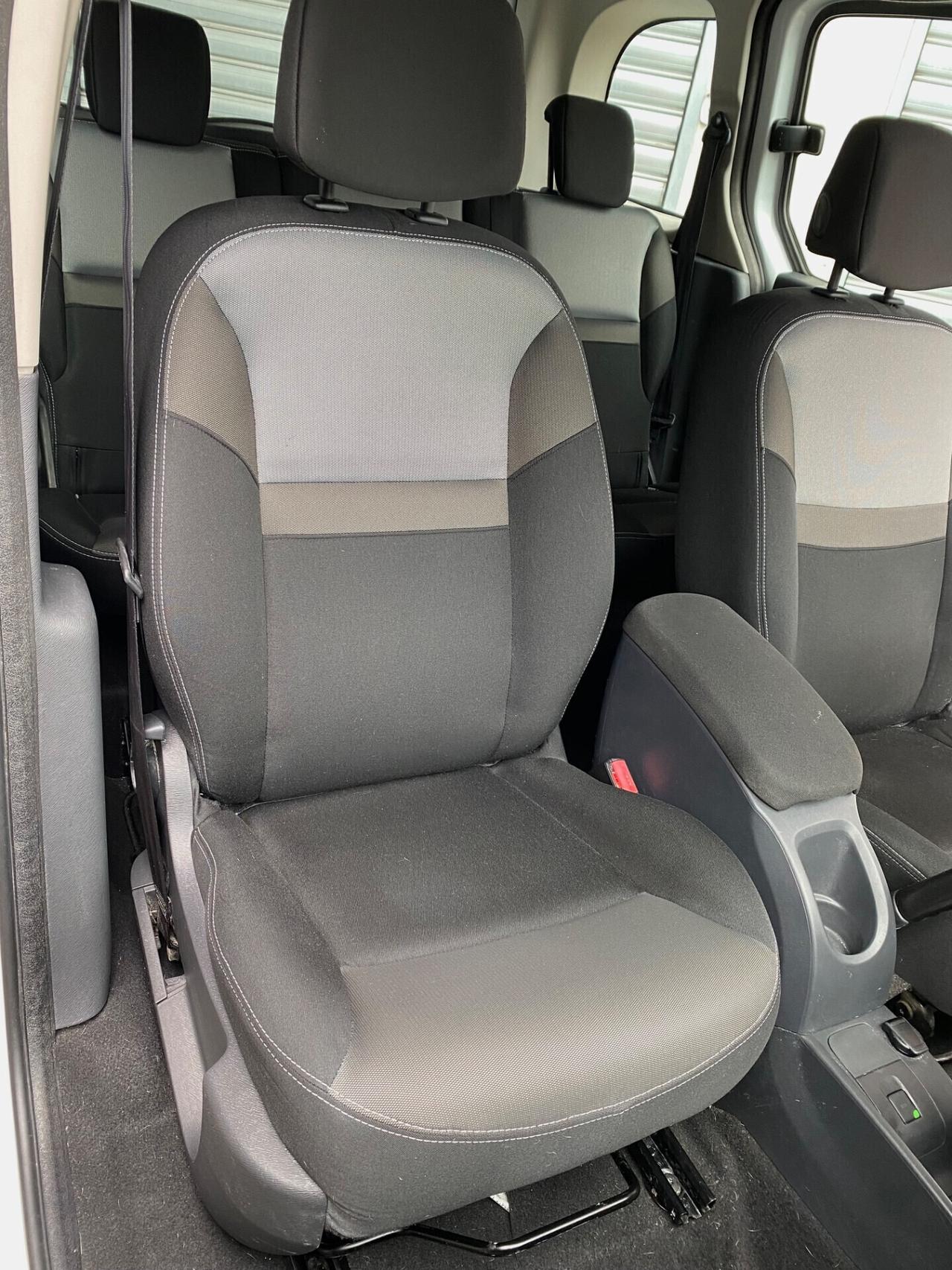 Renault Kangoo 1.5 dCi 110cv N1/AUTOCARRO 5 POSTI