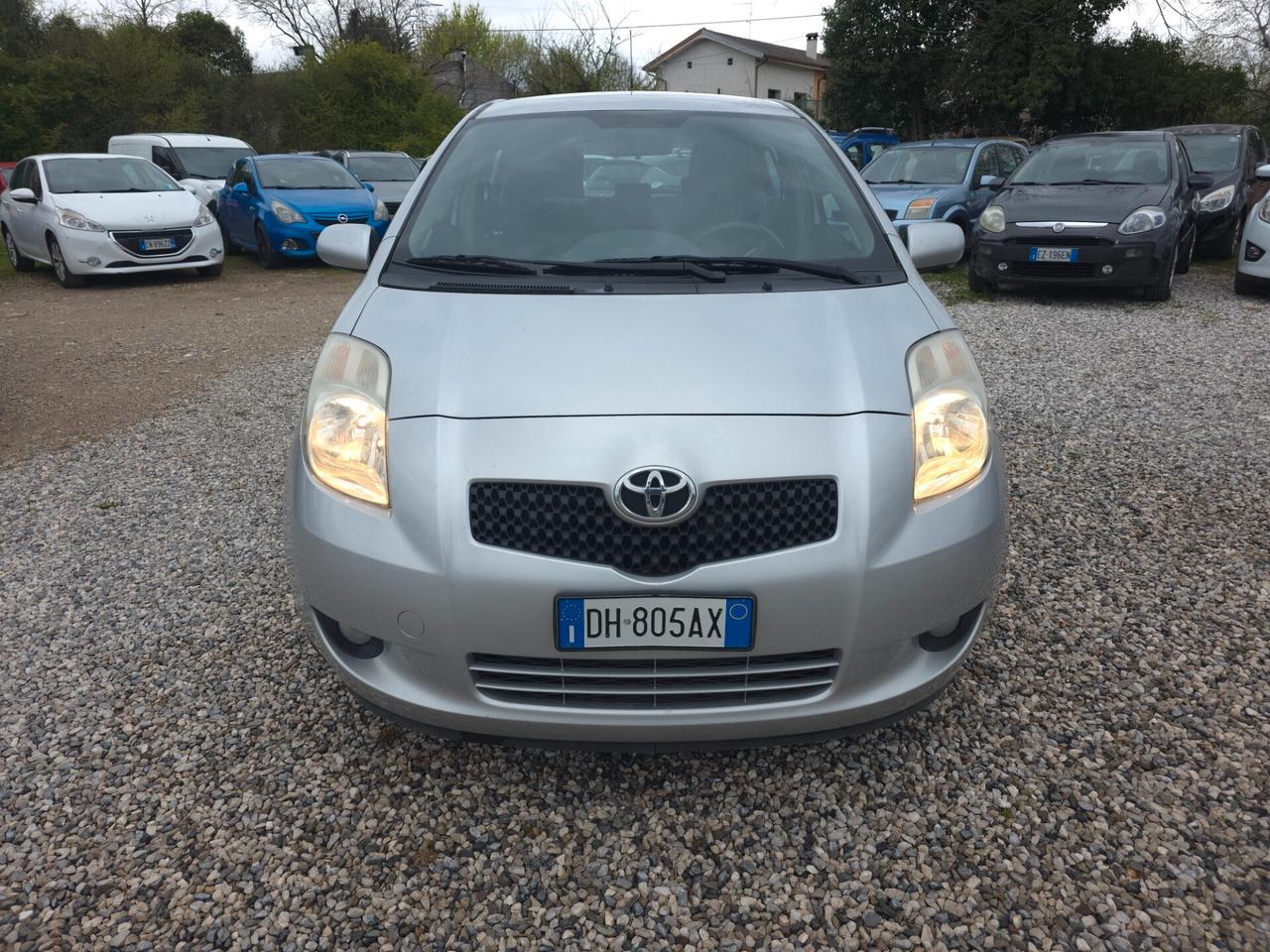 Toyota Yaris 1.3 5 porte Navi