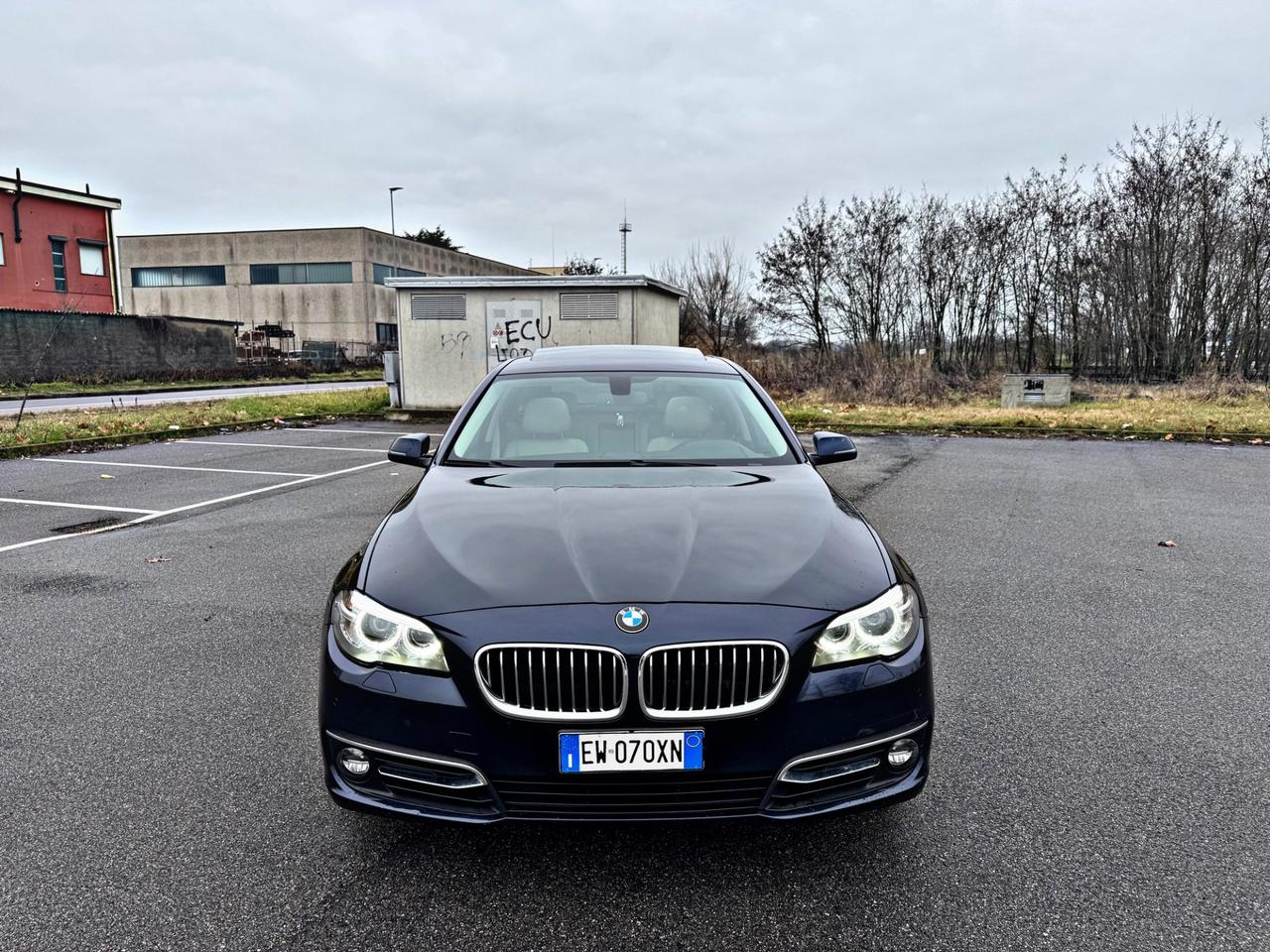 Bmw 530 530d xDrive 258CV Touring Luxury euro 6