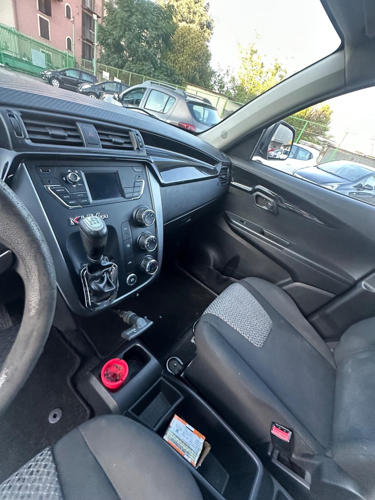 Mahindra KUV100 1.2 VVT M-Bifuel(GPL) K8