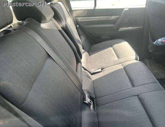 MITSUBISHI Pajero Pajero IV 2007 3.2 cr Instyle 5p auto - FE374VF