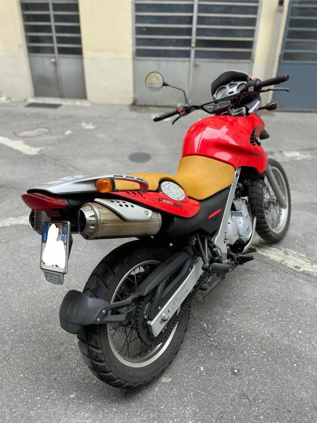 BMW F 650 GS .