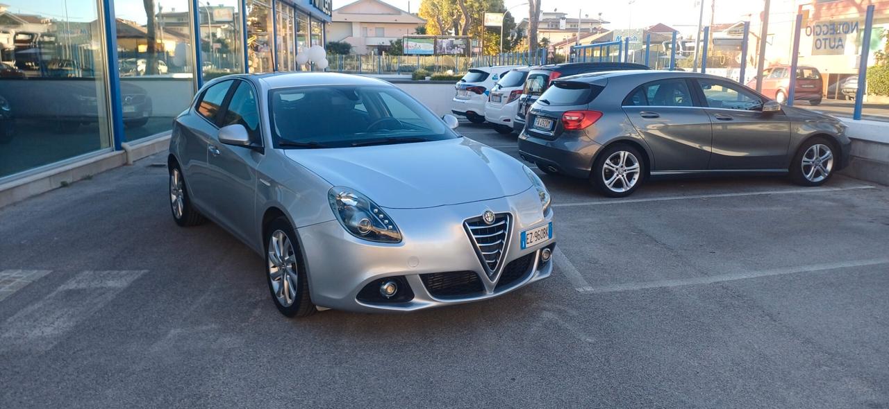 Alfa Romeo Giulietta 1.6 JTDm-2 105 CV Exclusive