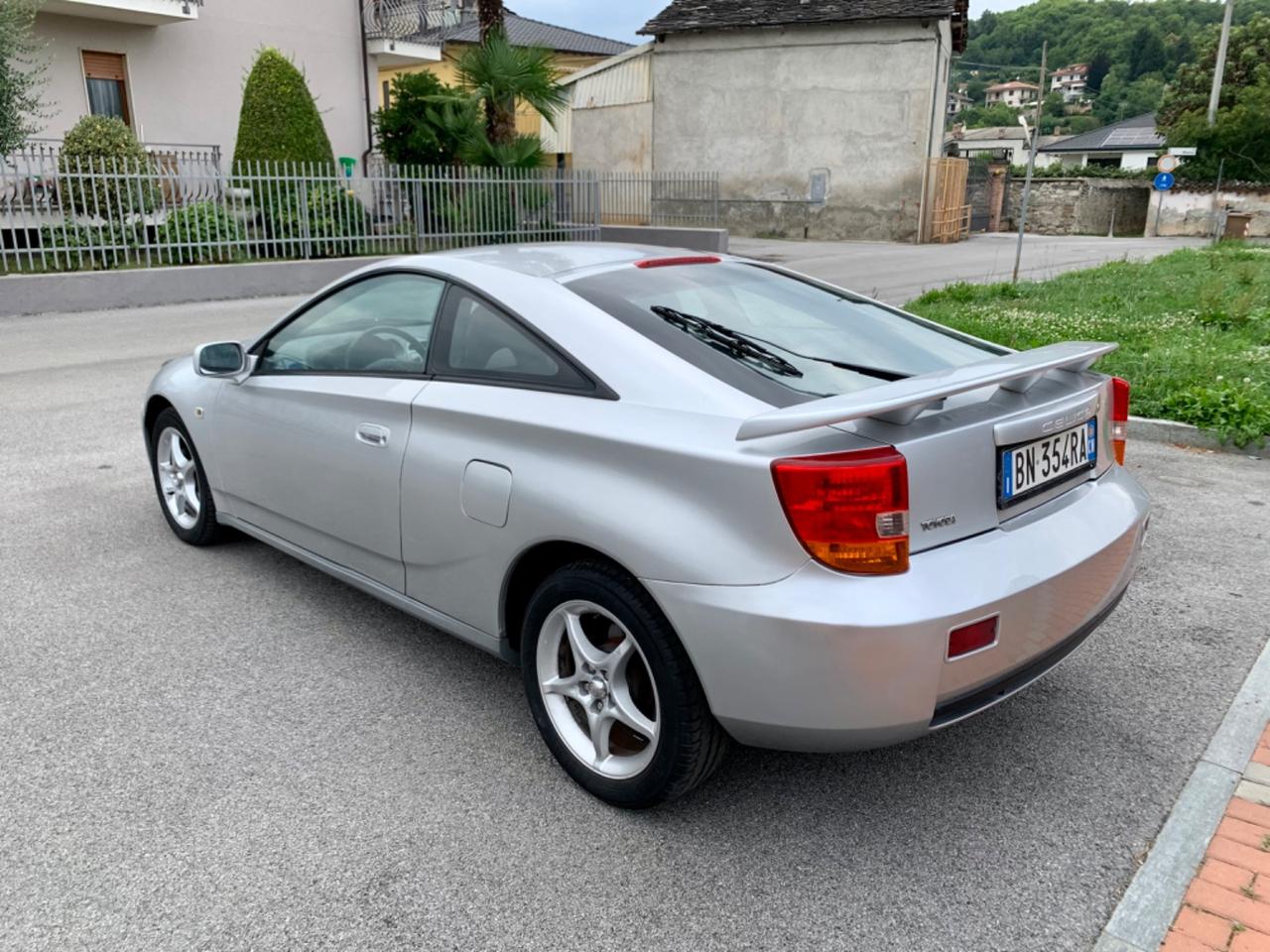 Toyota Celica 1.8 16V VVT-i