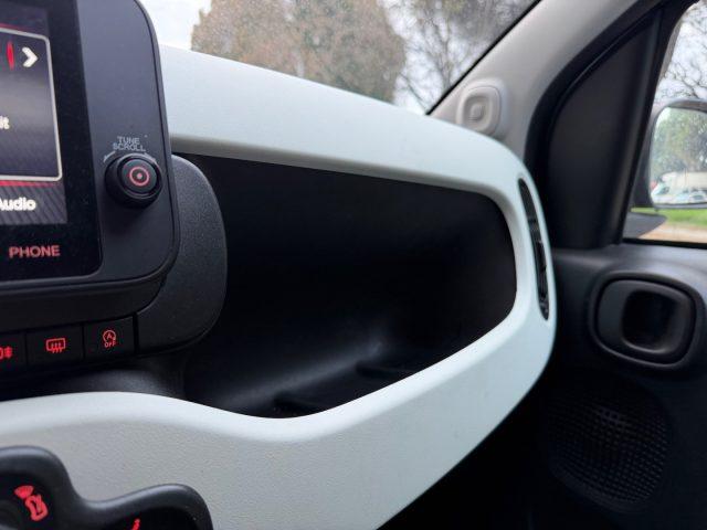 FIAT Pandina 1.0 70CV HYBRID NAVIGATORE SENSORI PARCHEGGIO