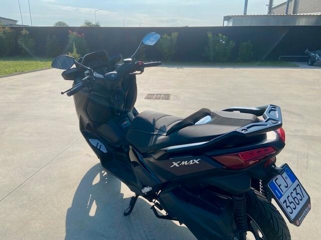 Yamaha X-Max 300 TECH MAX -2024 KM 1500