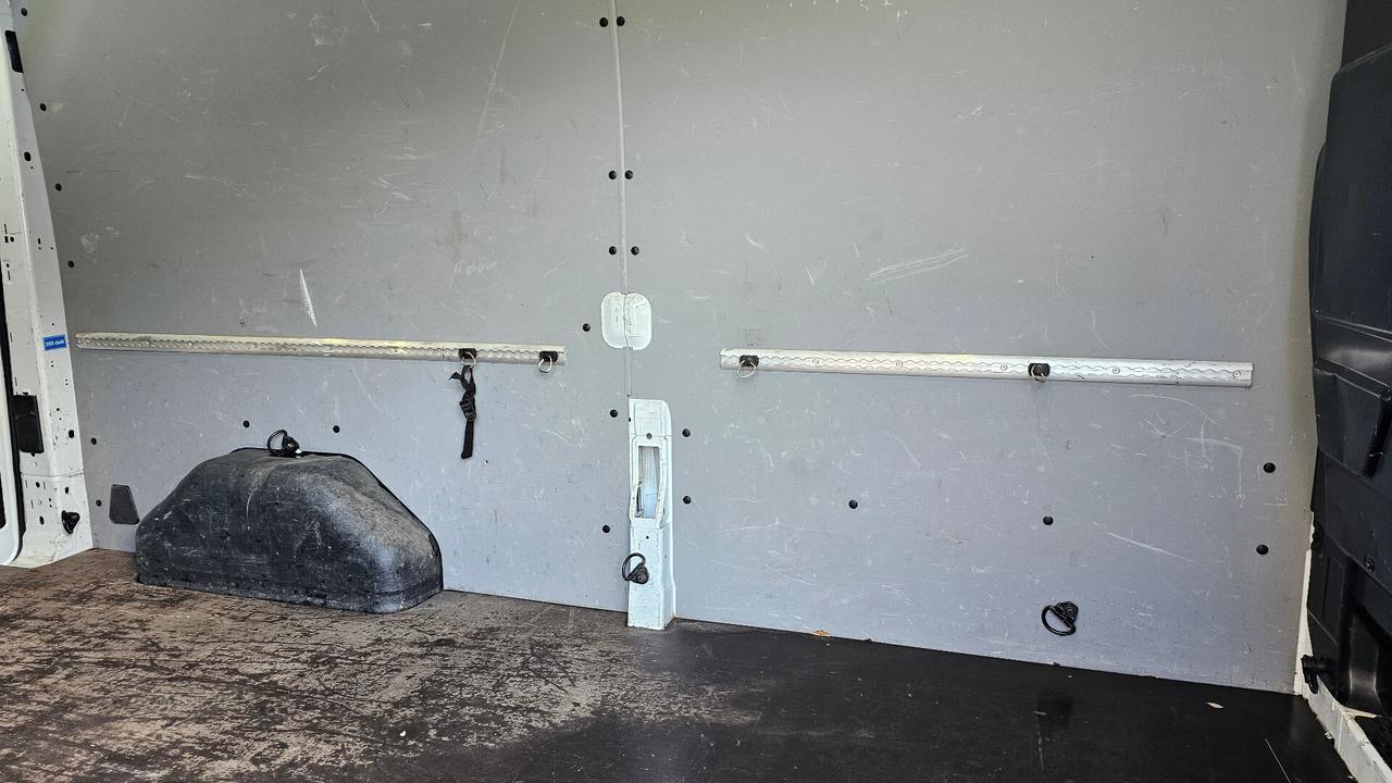 Ford Transit 350 2.0TDCi EcoBlue 130CV PL-TA UNIPRO' GANCIO IVA MARGINE