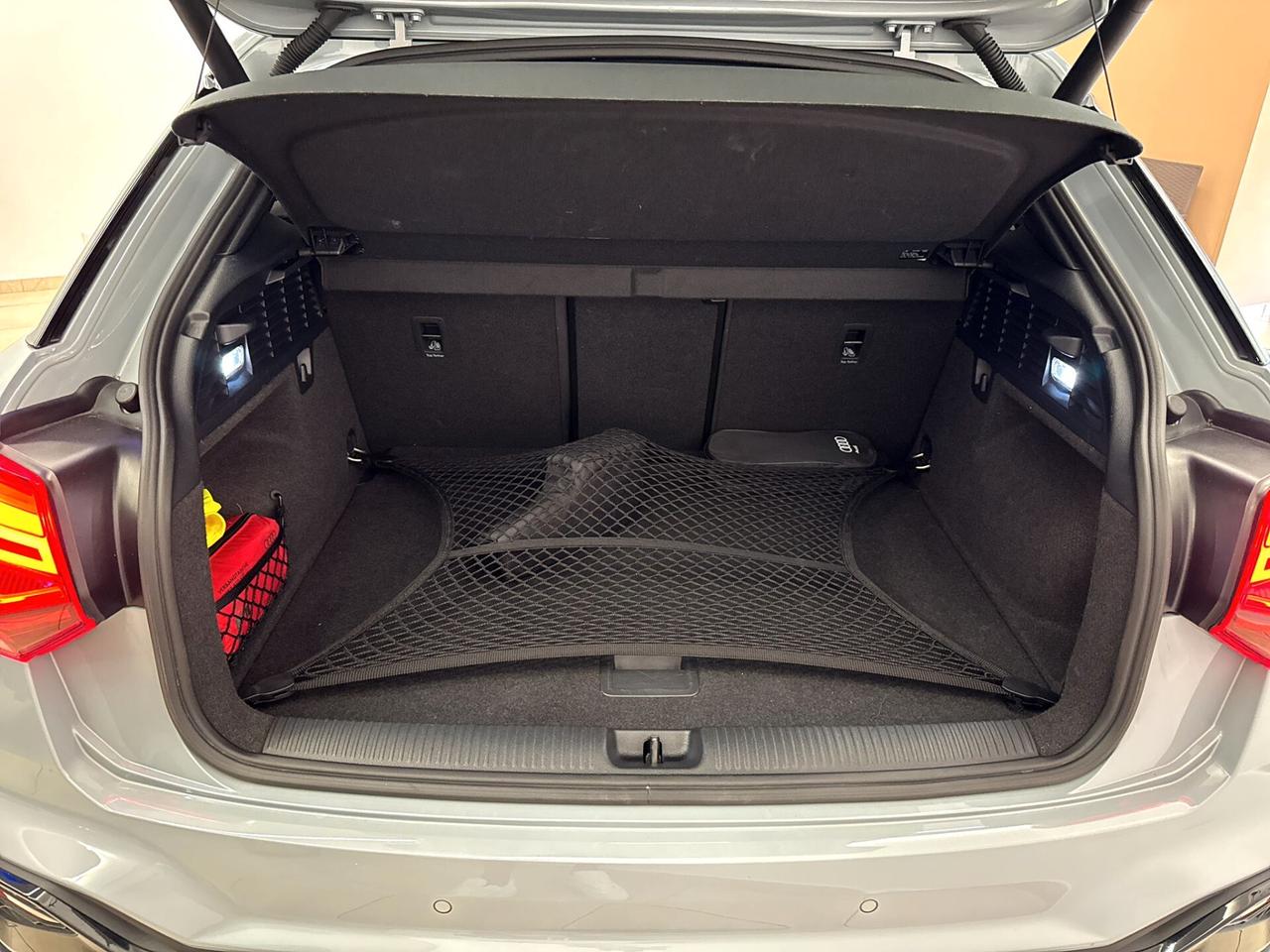 Audi Q2 35 TDI quattro S tronic line Edition