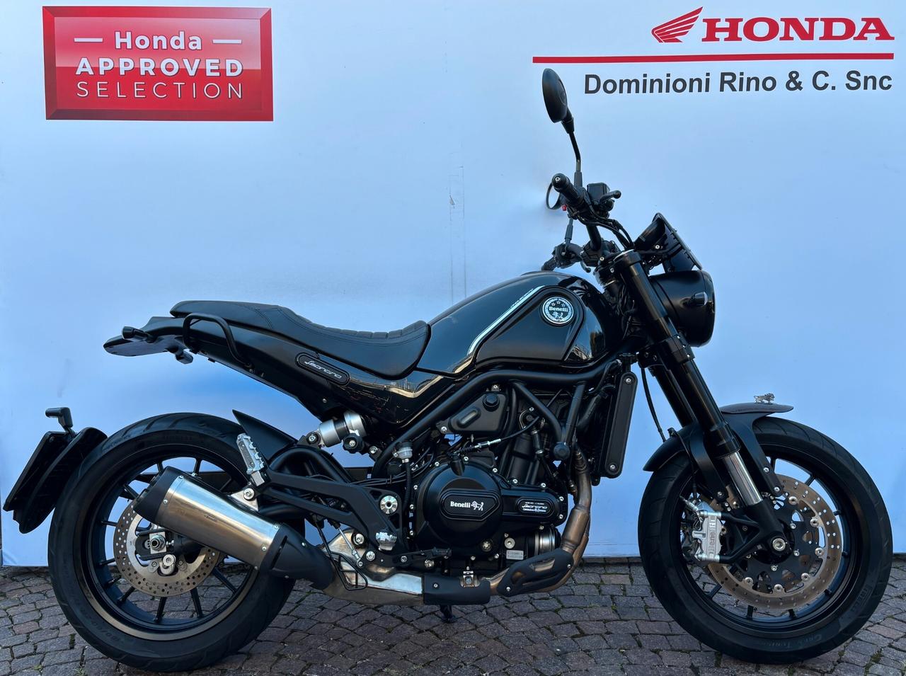 Benelli Leoncino 500