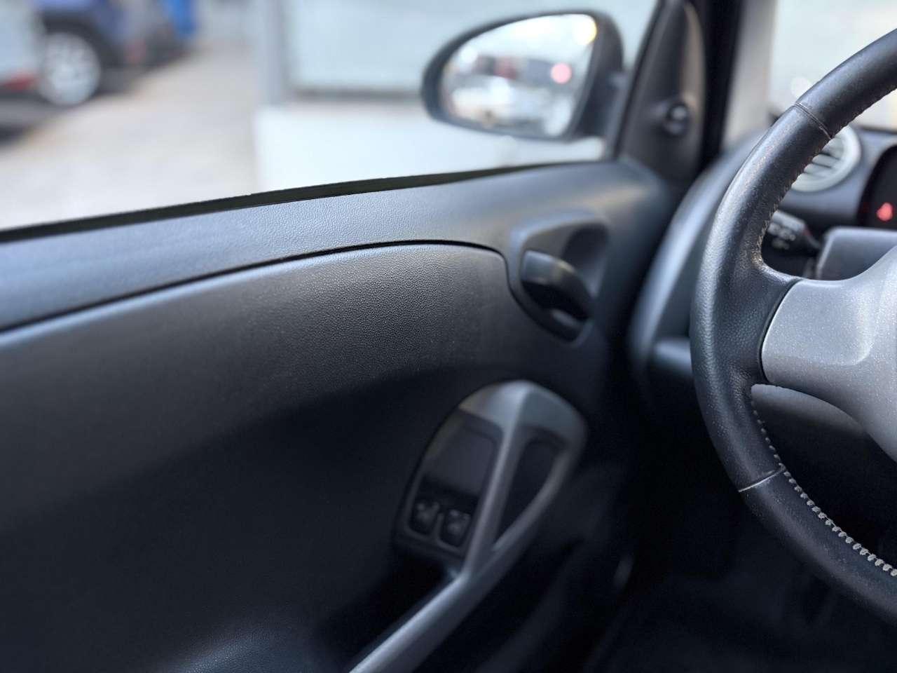 smart forTwo 1.0 Benzina 71CV E5 Automatico - 2012