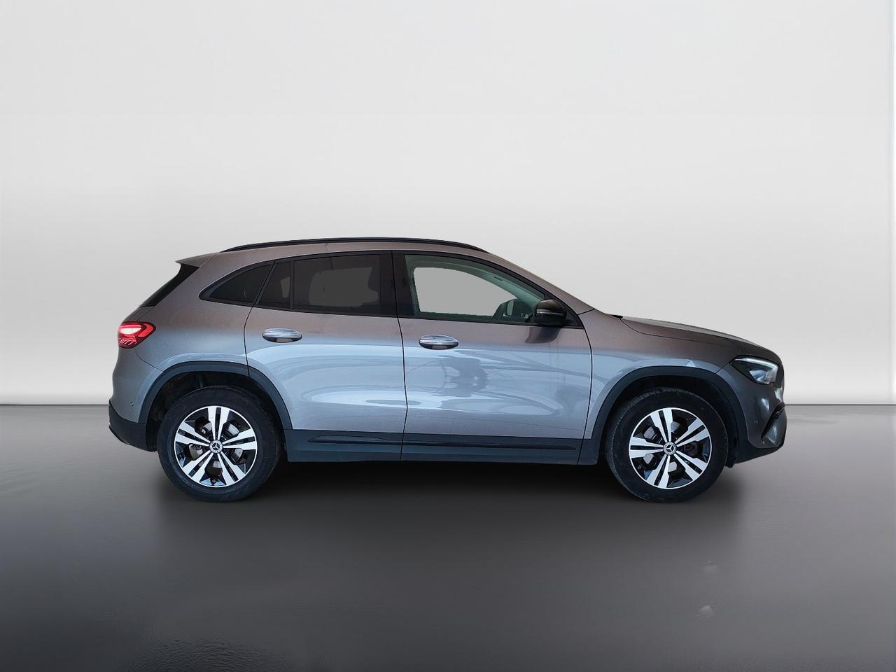 Mercedes-Benz GLA-H247 2023 - GLA 180 d Progressive Advanced Plus auto