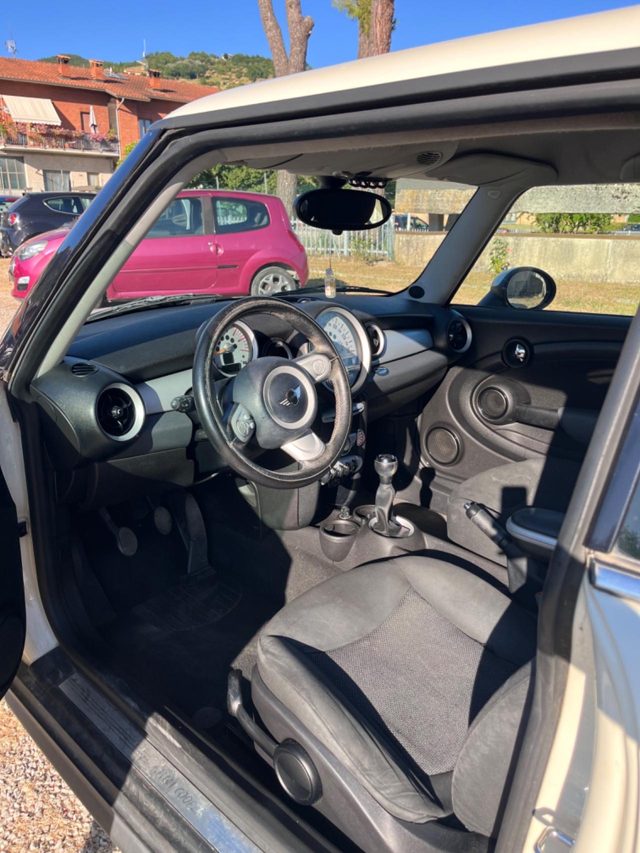 Mini Cooper D 1.6 Diesel 2009 NEOPATENTATI
