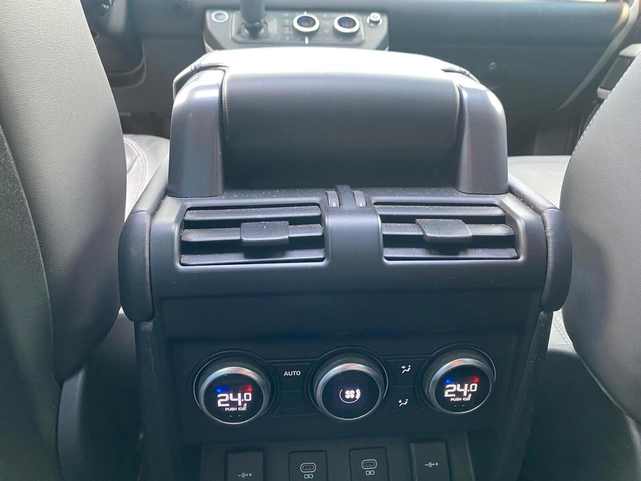 Land Rover Defender 90 3.0D I6 300 X-Dynamic HSE P.CONSEGNA