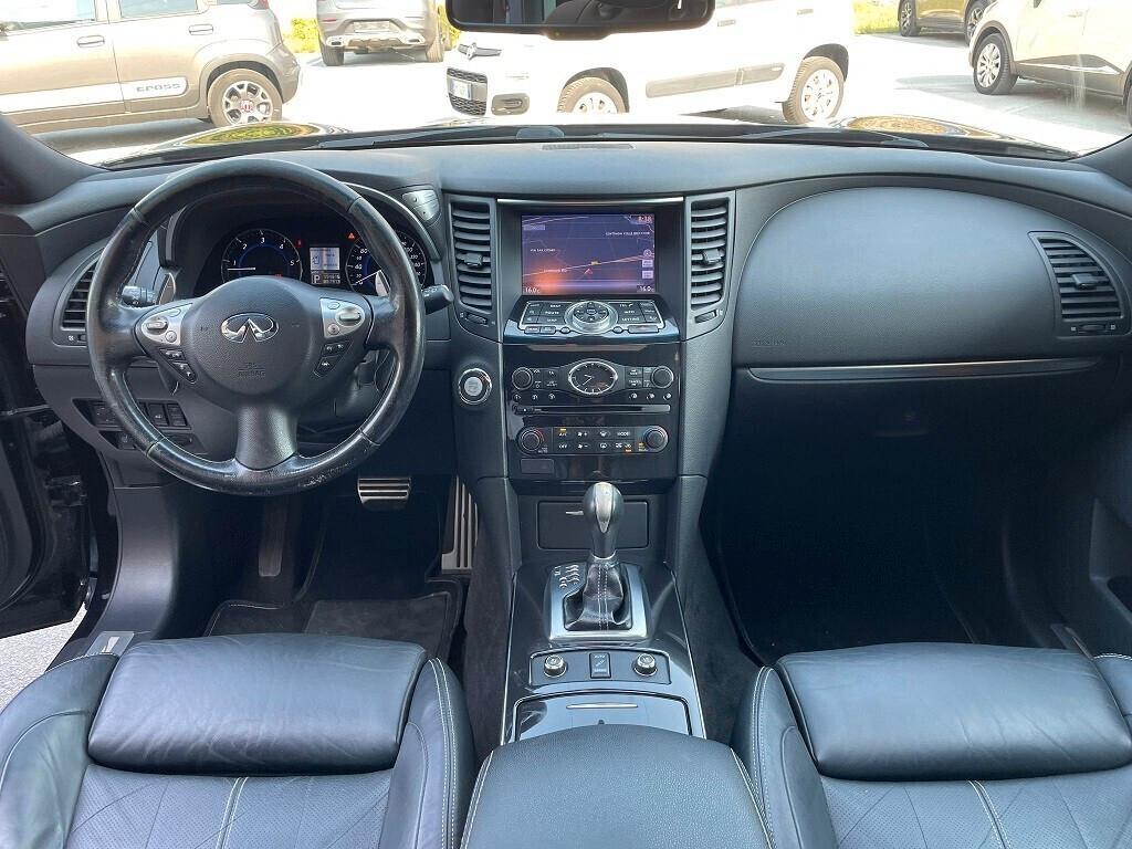 INFINITI FX30d S PREMIUM BLACK EDITION