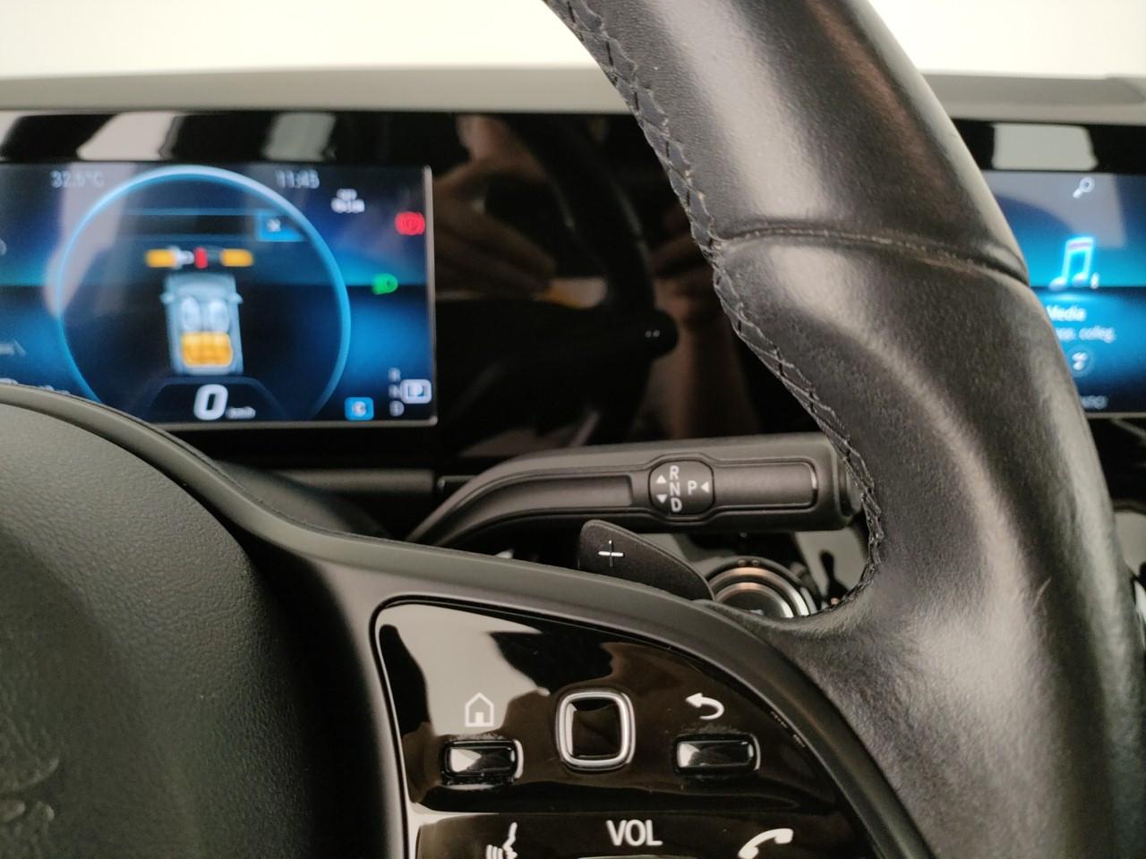 Mercedes-Benz GLA 200 d Sport auto