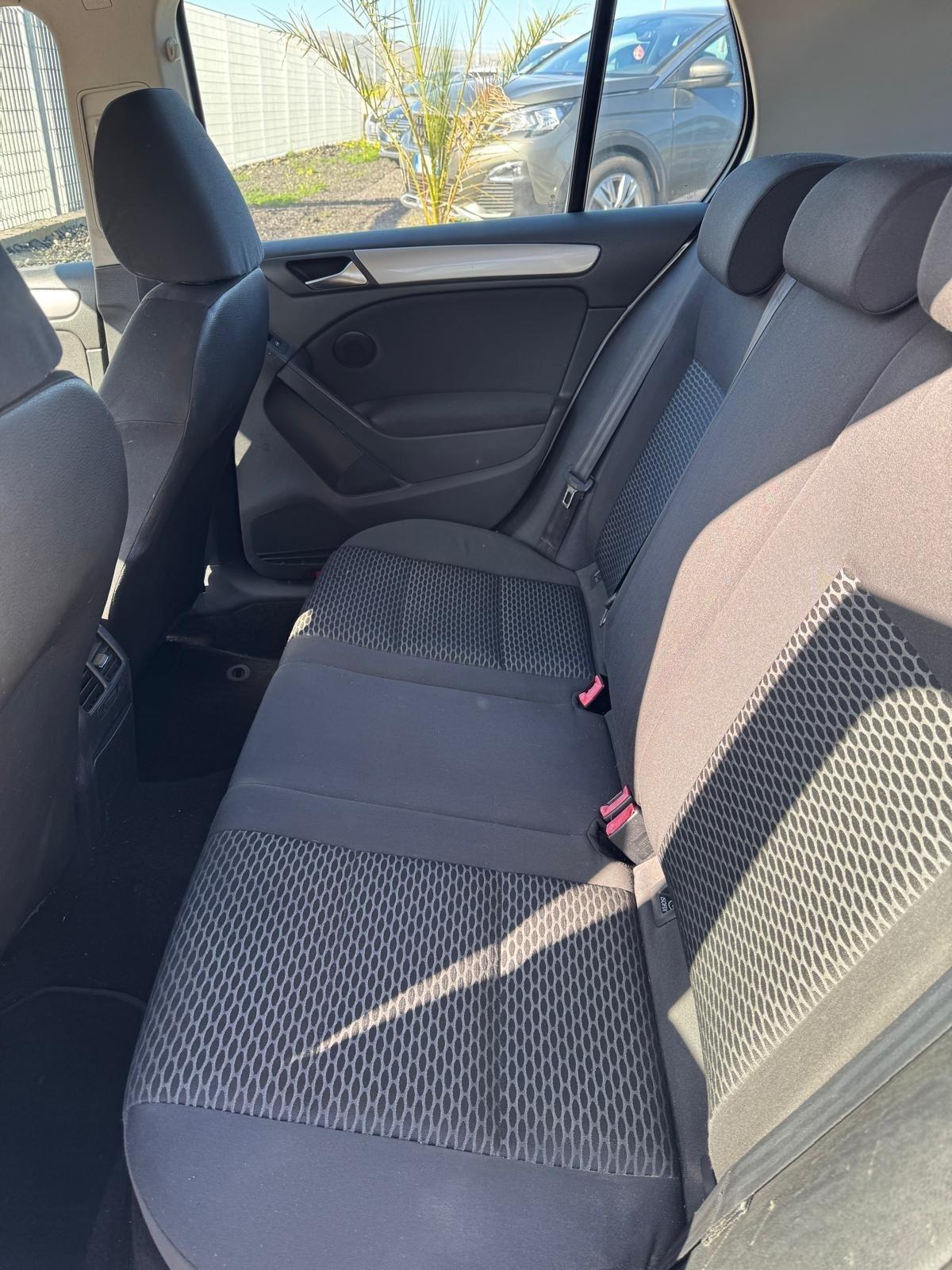 Volkswagen Golf 1.6 TDI DPF 5p. Comfortline