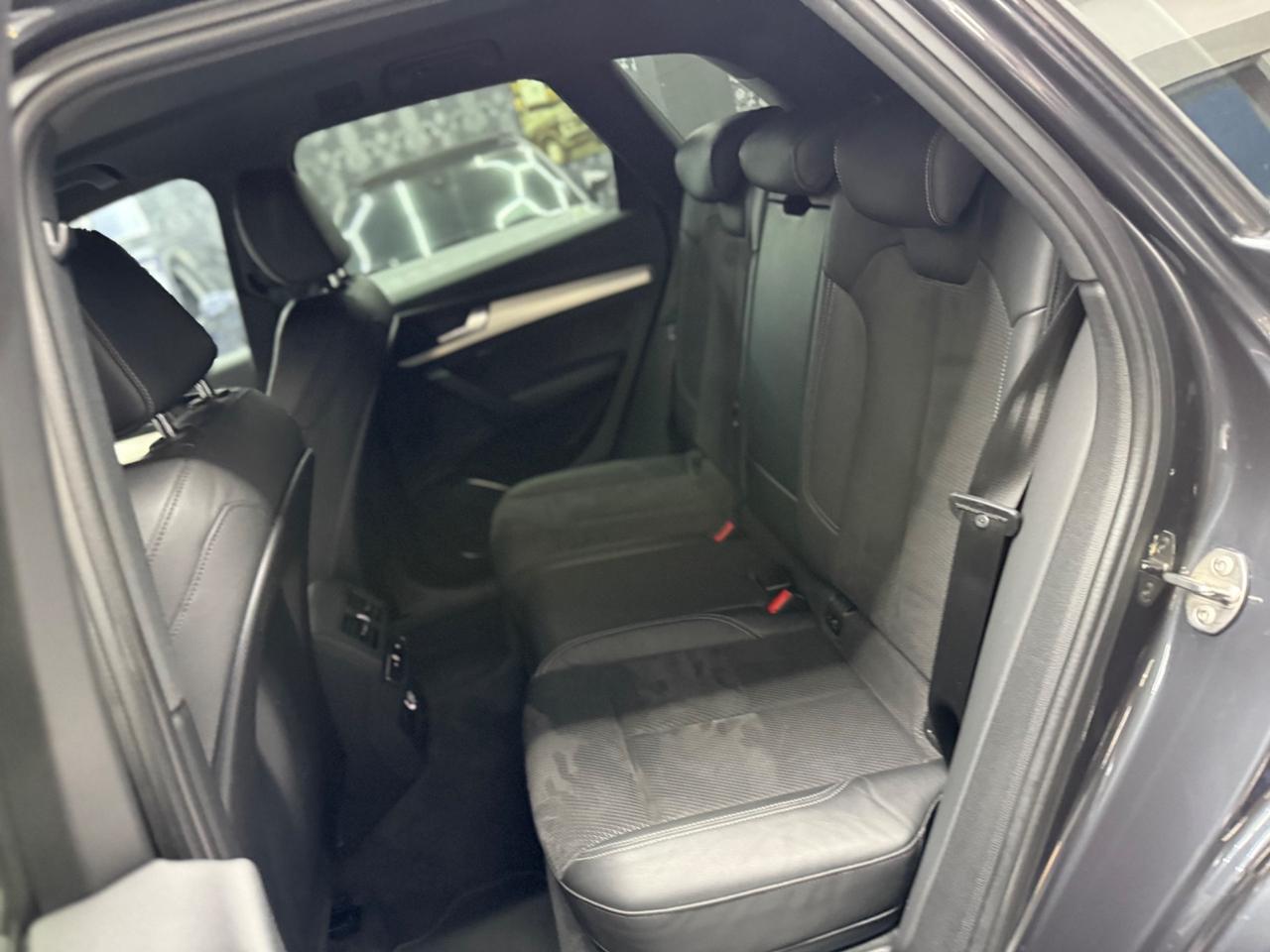 Audi SQ5 SLINE TDI quattro tiptronic