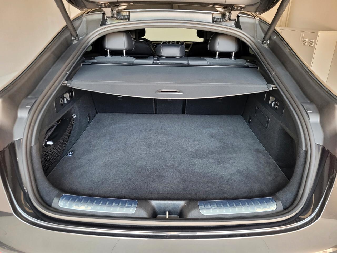 Mercedes-Benz GLC 220 D COUPE MHEV AMG PLUS NIGHT PACK LUCI AMB. 360°