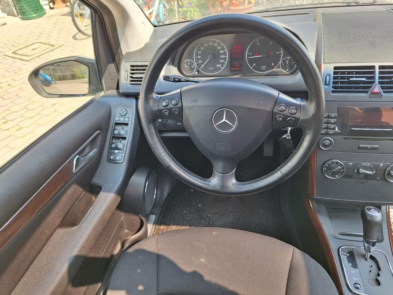 Mercedes-benz A 200, 2.0 CDI Automatica