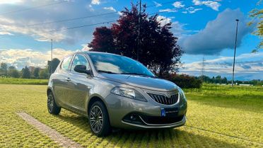 Lancia Ypsilon 1.0 Hybrid Gold *PREZZO PROMO*