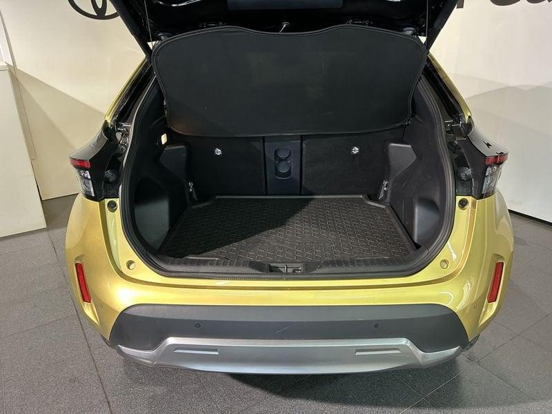 Toyota Yaris Cross Yaris Cross 1.5 Hybrid 5p. E-CVT AWD-i Premiere