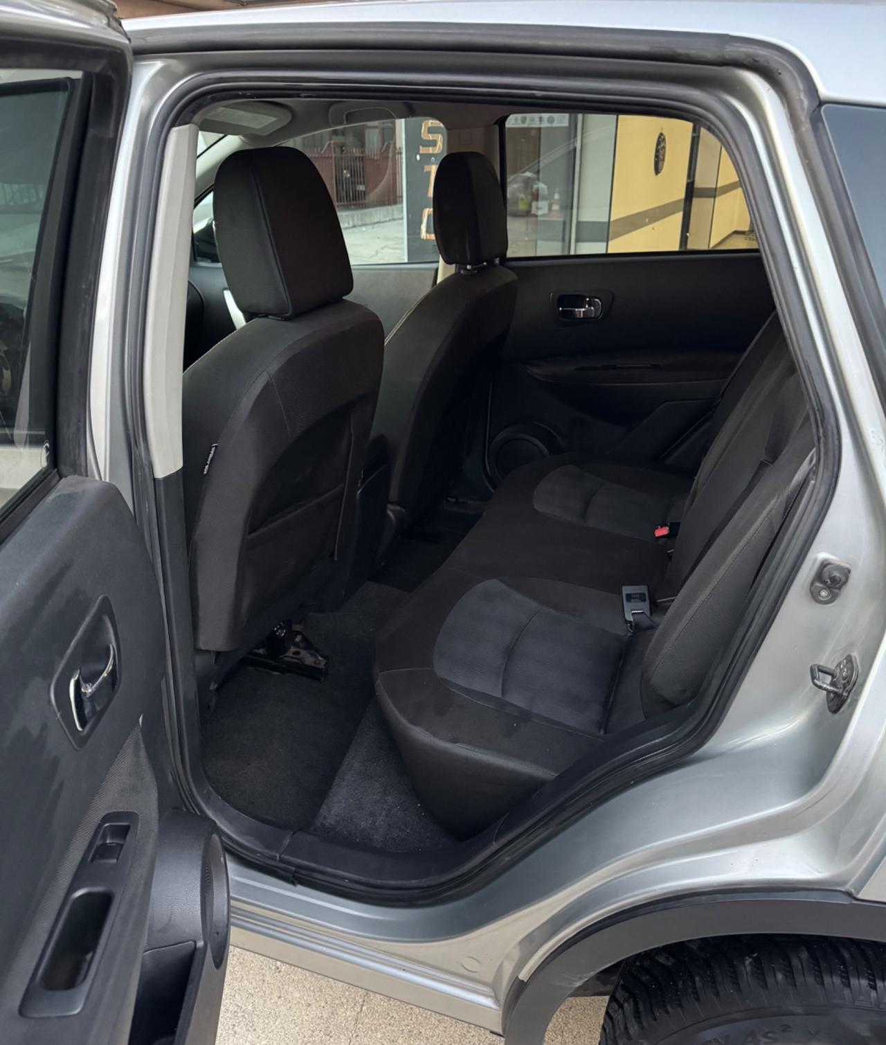 Nissan Qashqai 1.6- Adatta ai Neopatentati-Garanzia 12mesi