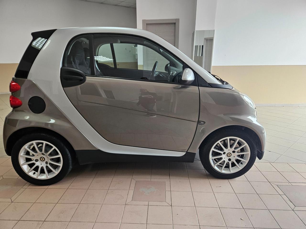 Smart ForTwo 1000 52 kW coupé passion