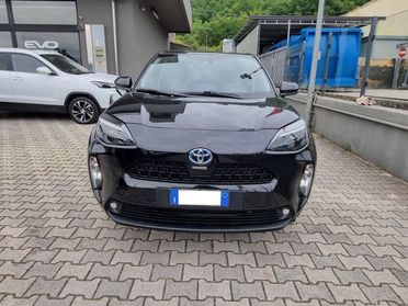 TOYOTA Yaris Cross 1.5 Hybrid 5p. E-CVT AWD-i Business