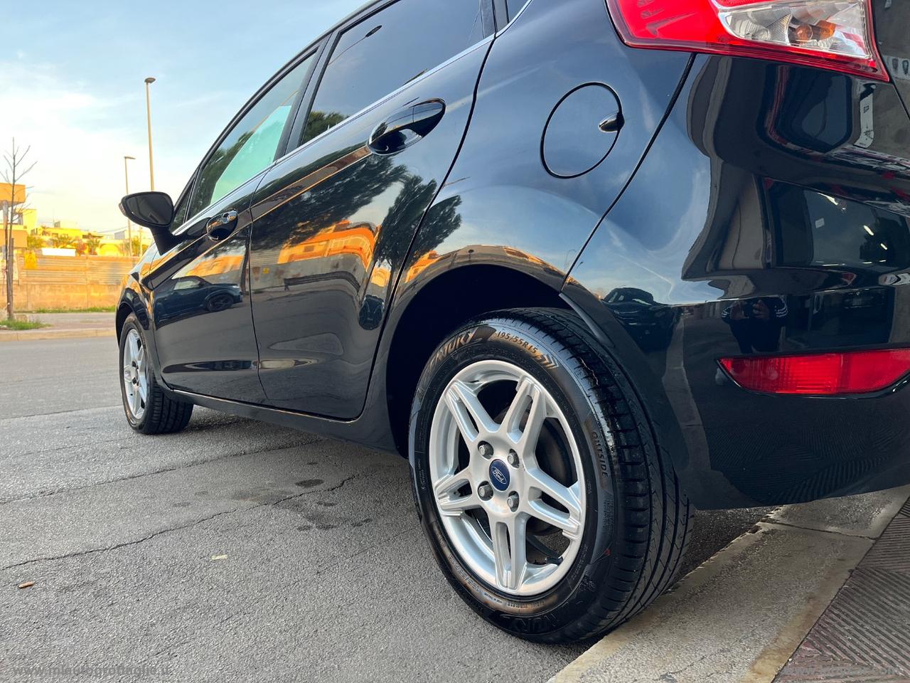 FORD Fiesta 1.4 5p. Bz.- GPL Titanium