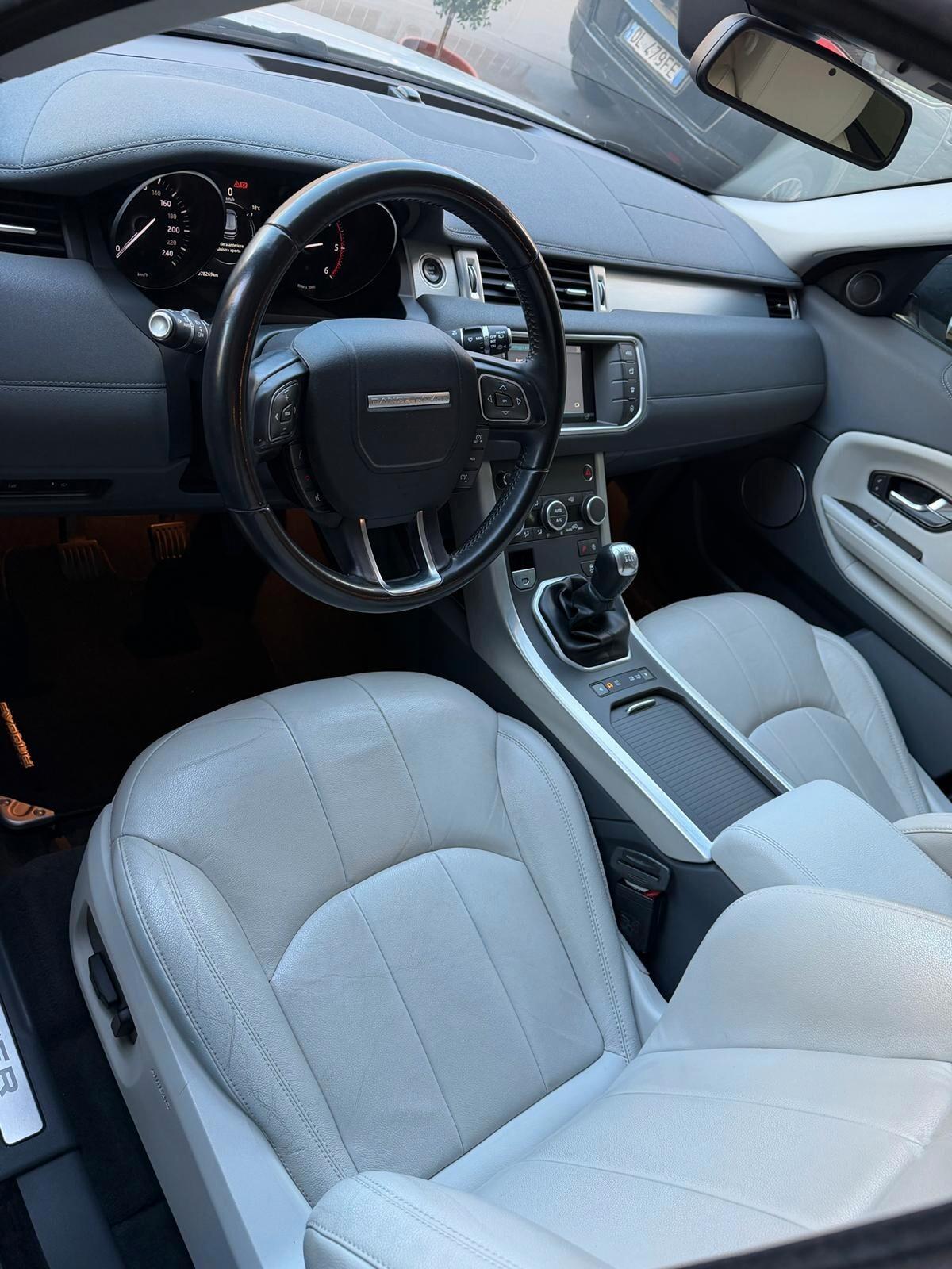 Land Rover Range Evoque 2.0 TD4 150 CV 5p. SE