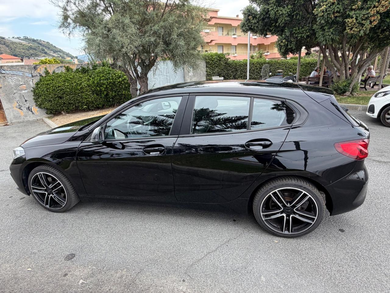 Bmw 118 118i 5p. Advantage